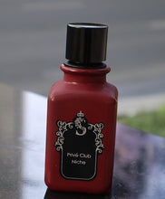 Cargar imagen en el visor de la galería, Prive Club Niche Patchouli Unisex Eau de Parfum | Floral and Fresh - 10ml &amp; 100ml
